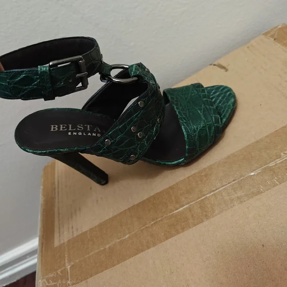 Belstaff Emerald Crocodile-Embossed Sandals - Picture 7 of 7